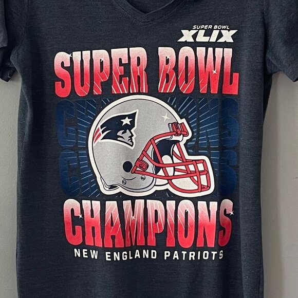 NFL New England Patriots Vintage Super Bowl XLIX Champions Ladies T Shirt - Picture 3 of 7